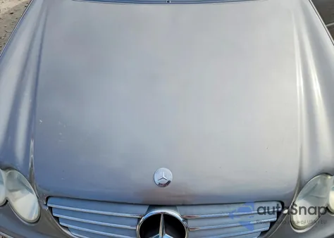 2005 Mercedes-Benz Clk 320 из США, поврежденный, VIN WDBTK65G75T043853